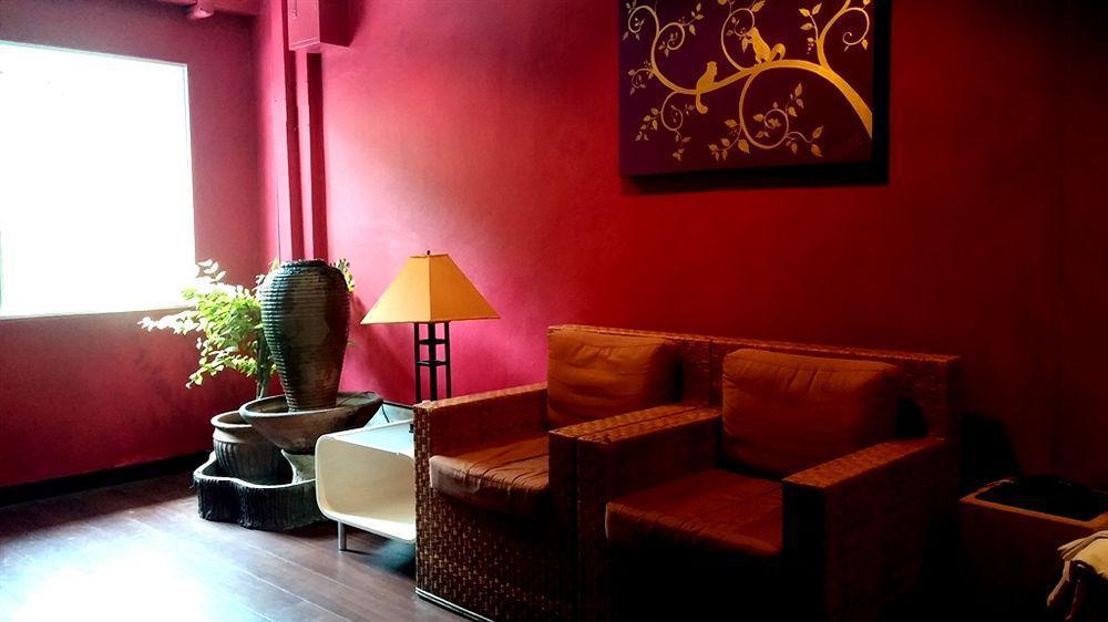 Oyo 437 Hostel Na Nara Bangkok Bagian luar foto