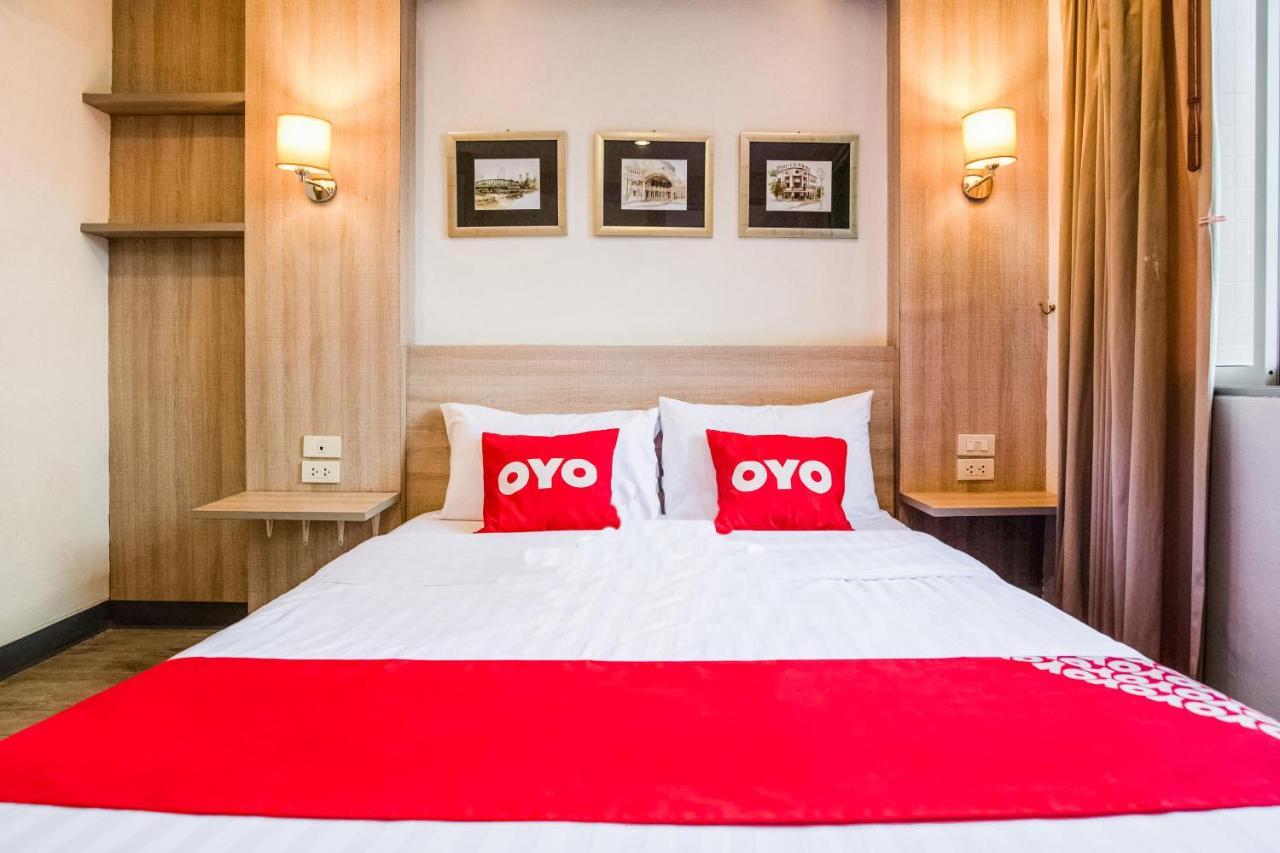 Oyo 437 Hostel Na Nara Bangkok Bagian luar foto
