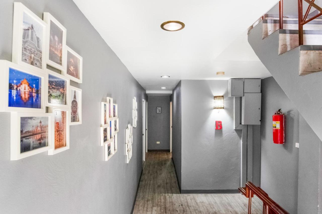 Oyo 437 Hostel Na Nara Bangkok Bagian luar foto